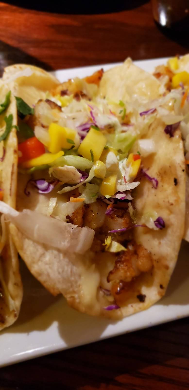 Plaza Azteca | restaurant | 45990 Waterview Plaza, Sterling, VA 20166, USA | 7034303510 OR +1 703-430-3510