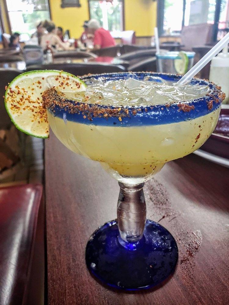 La Loma Restaurant | restaurant | 560 Eastern Blvd, Clarksville, IN 47129, USA | 8122833775 OR +1 812-283-3775