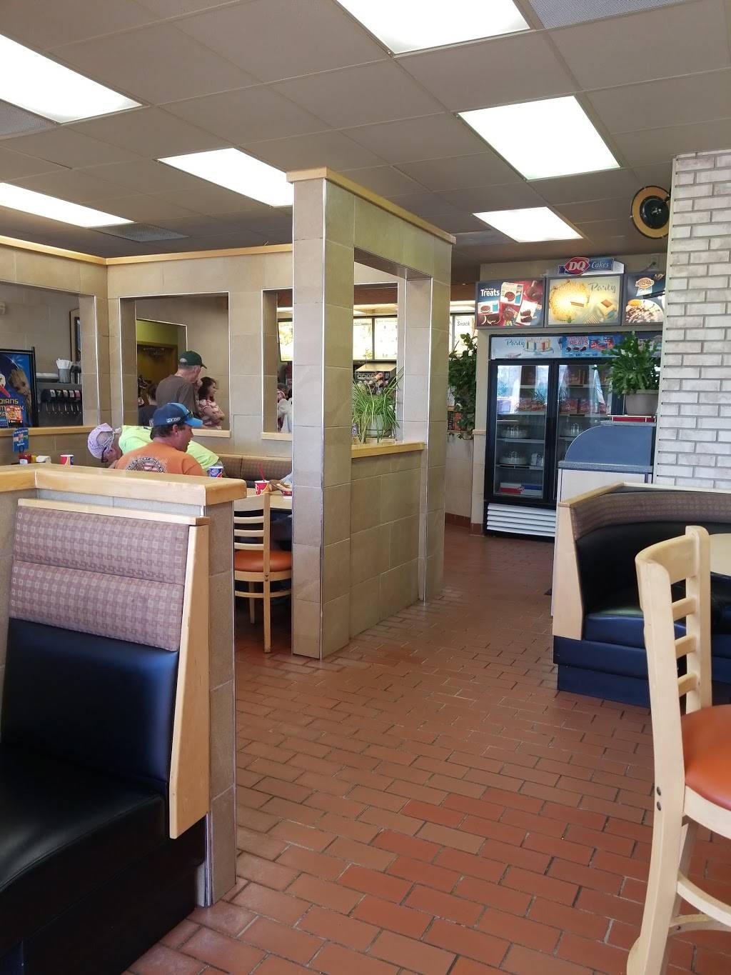 Dairy Queen Grill & Chill | restaurant | 2002 Laporte Ave, Valparaiso, IN 46383, USA | 2194629643 OR +1 219-462-9643