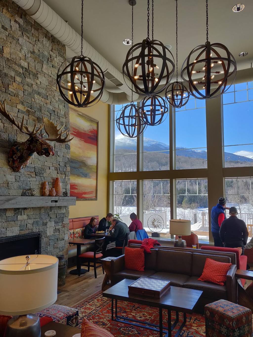 The Notch Grille | restaurant | 979 NH-16, Gorham, NH 03581, USA | 6034663420 OR +1 603-466-3420