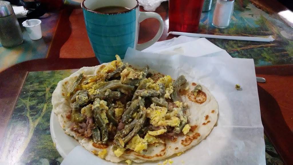 Taqueria Vallarta | restaurant | 510 E Orange Ave, Orange Grove, TX 78372, USA | 3613842644 OR +1 361-384-2644