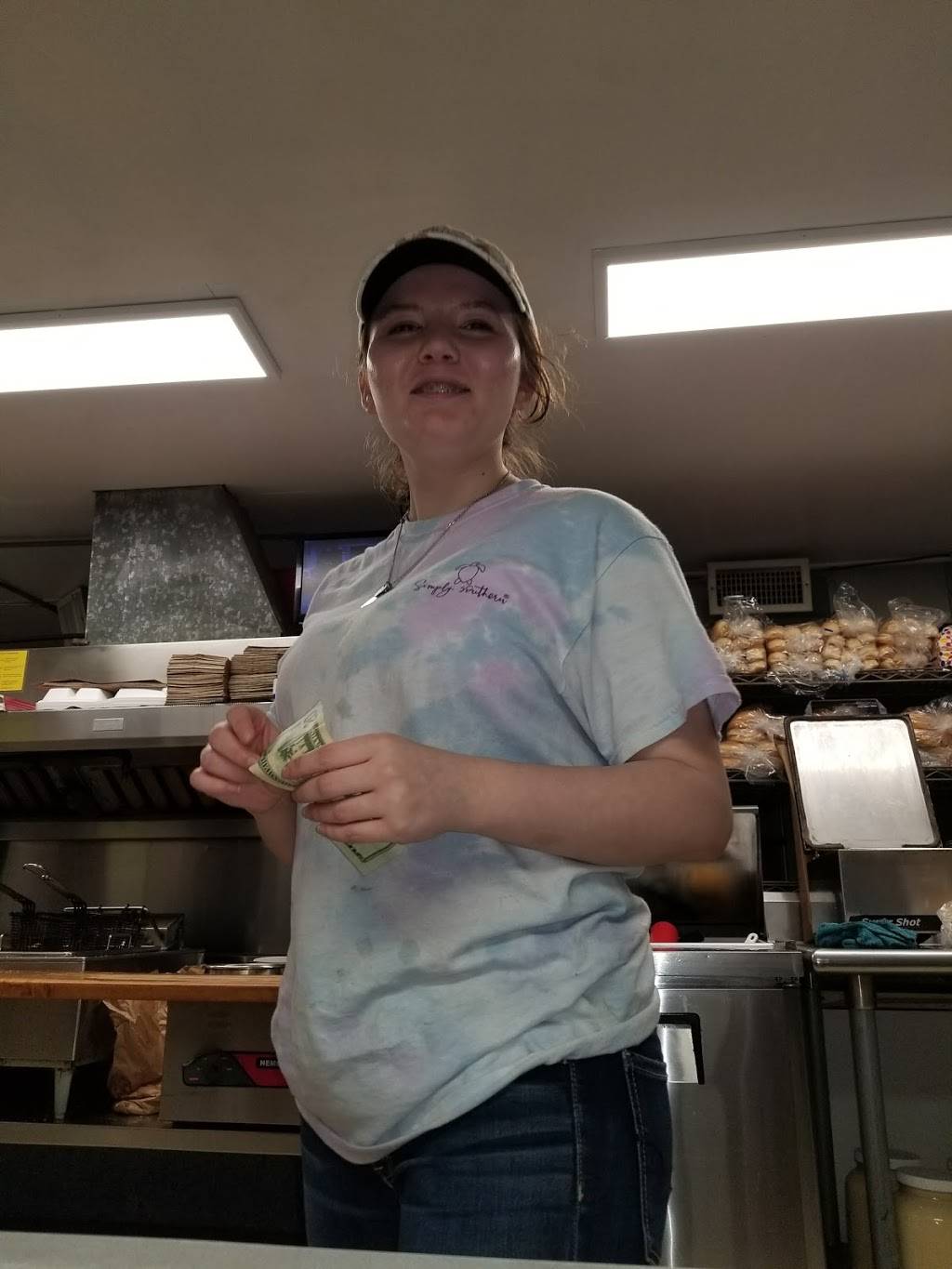 Missys Grill | restaurant | 321 Mt Willing Rd, Efland, NC 27243, USA | 9197327721 OR +1 919-732-7721