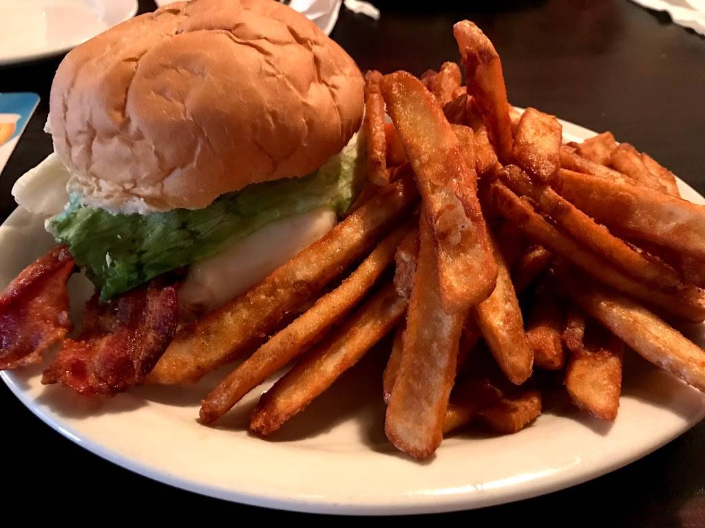 Sammies Bar and Grill | restaurant | 498 South Ave, Tallmadge, OH 44278, USA | 2346788334 OR +1 234-678-8334