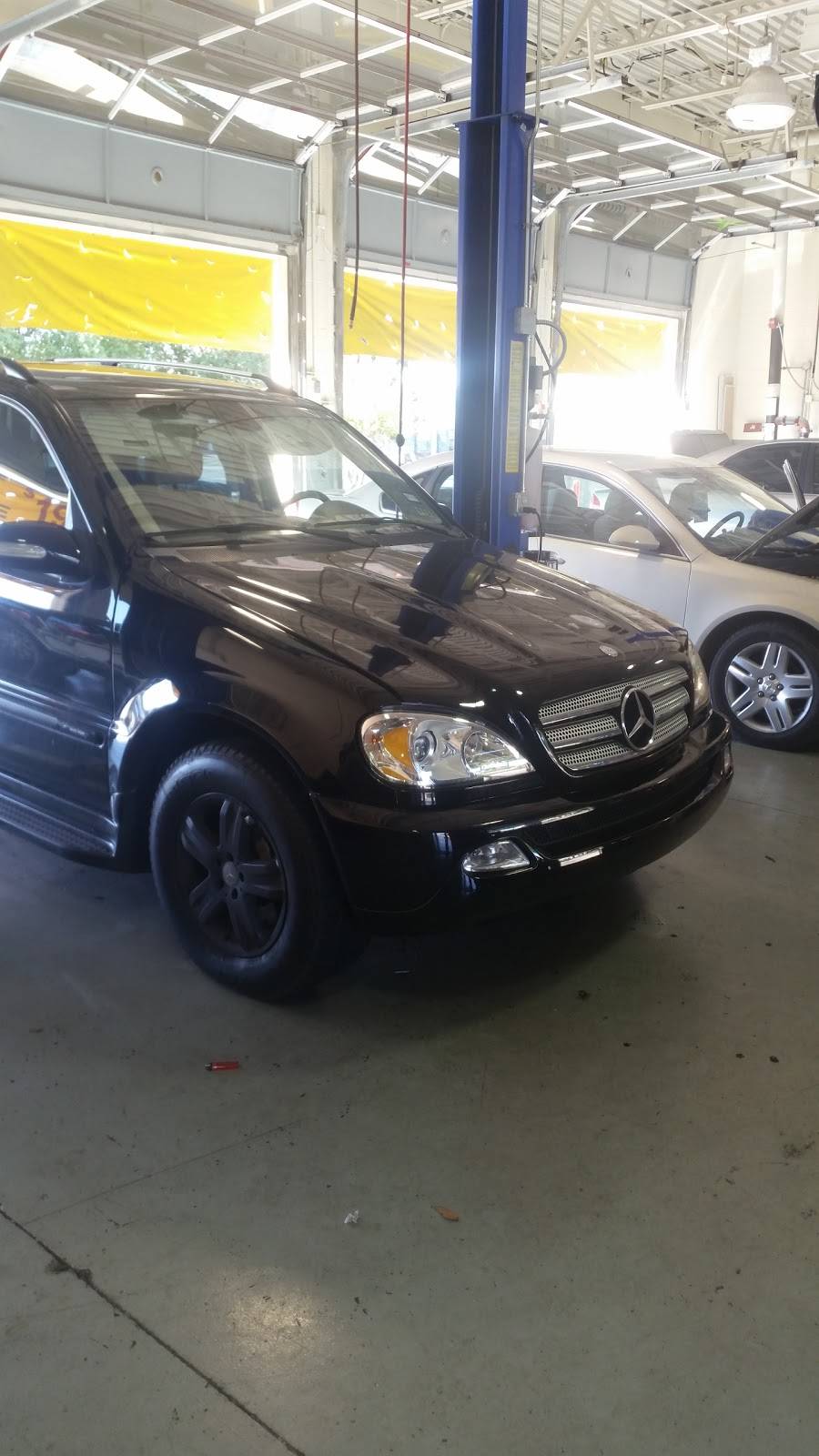 Motion AutoMOTIVE | restaurant | 3482 W Camp Wisdom Rd, Dallas, TX 75237, USA | 9727808700 OR +1 972-780-8700