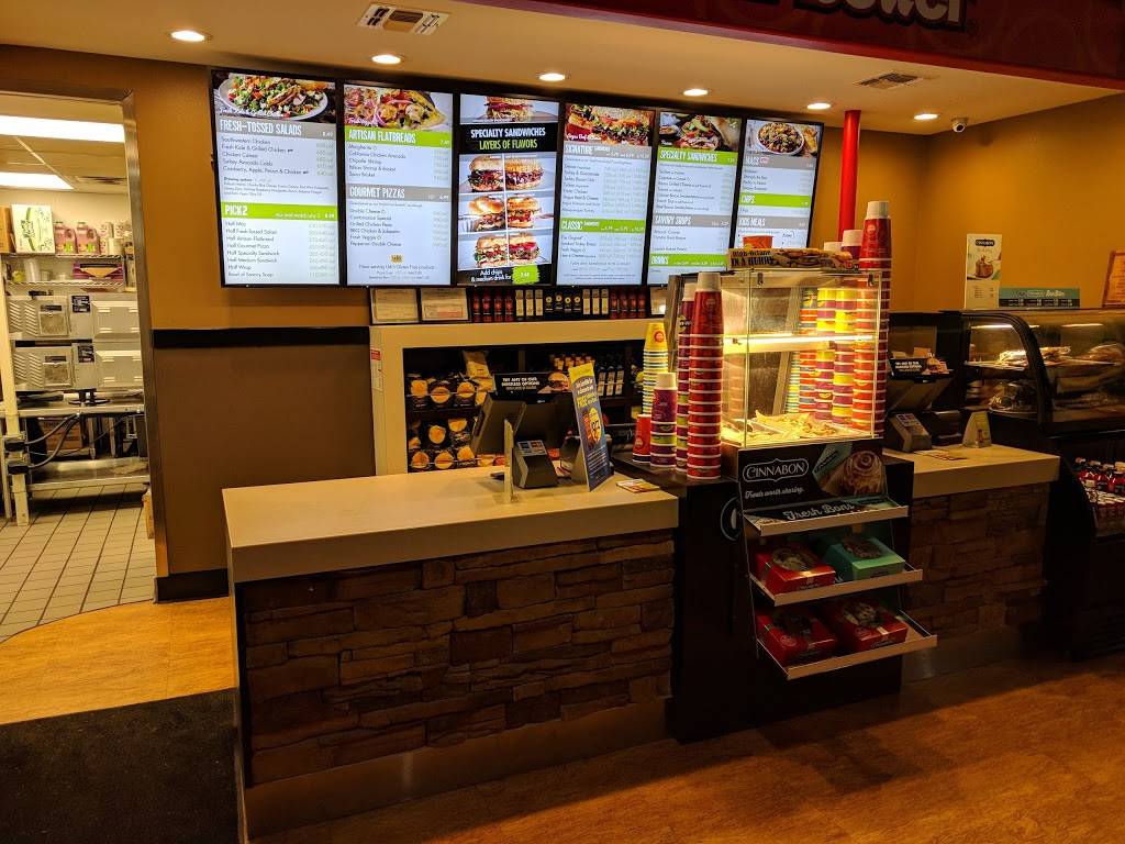 Schlotzskys | bakery | 17279 Interstate 20 Service Road, Canton, TX 75103, USA | 9035675000 OR +1 903-567-5000