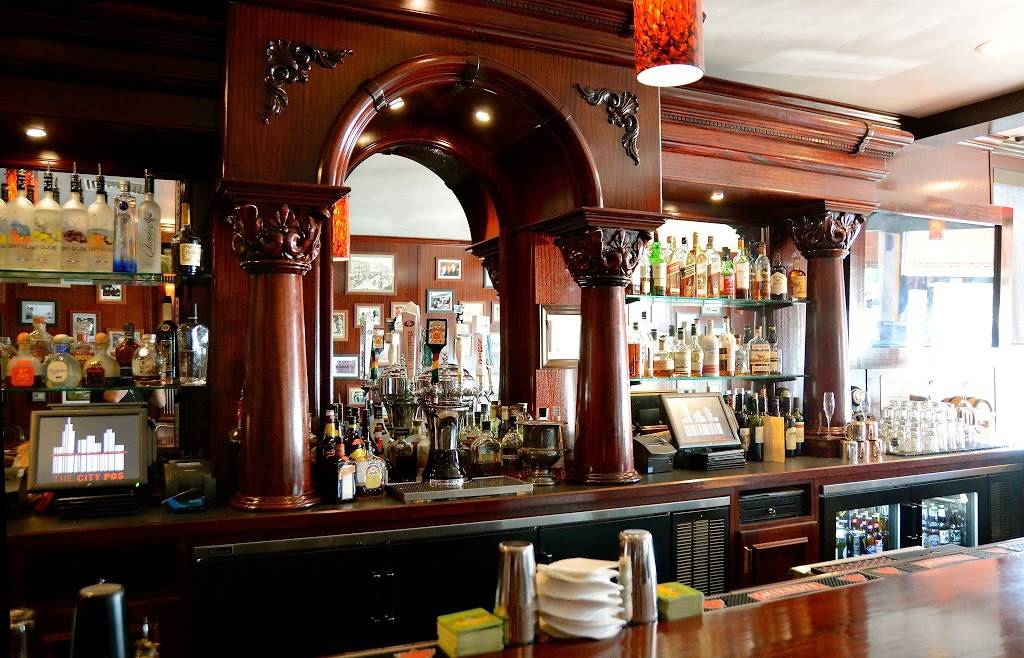 Ricardos Bar and Grill | restaurant | 2700 Yulupa Ave, Santa Rosa, CA 95405, USA | 7075457696 OR +1 707-545-7696