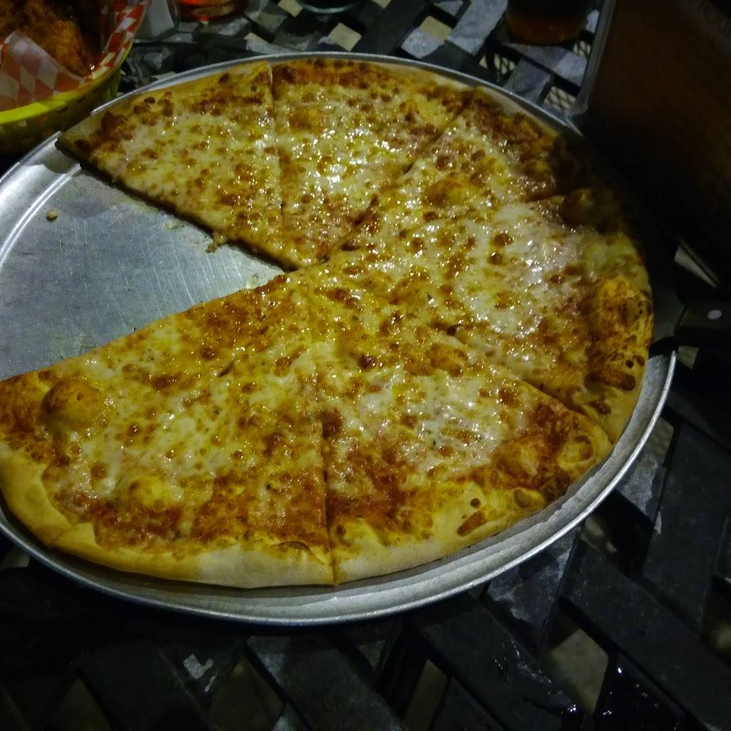 Wings Pizza N Things | restaurant | 11510 Space Center Blvd, Houston, TX 77059, USA | 2819919464 OR +1 281-991-9464