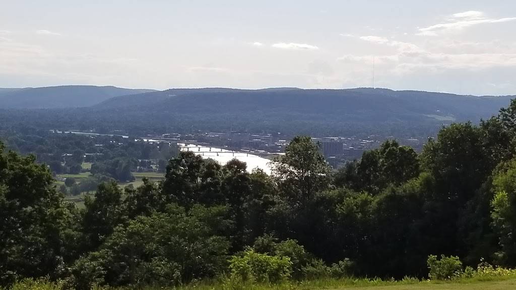 Hill Top Inn Restaurant, Banquets & Catering | restaurant | 171 Jerusalem Hill Rd, Elmira, NY 14901, USA | 6077326728 OR +1 607-732-6728