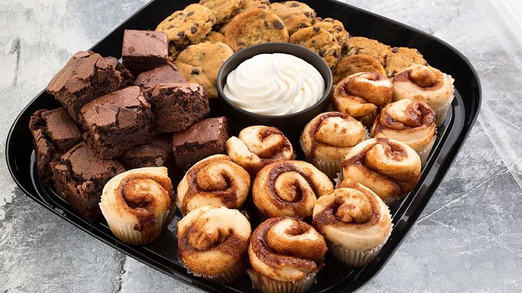 Cinnaholic | bakery | 2008 Salvio St, Concord, CA 94520, USA | 9258265346 OR +1 925-826-5346