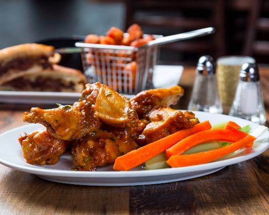 The Villager | restaurant | 2312, 262 Deer Park Ave, Babylon, NY 11702, USA | 6314828585 OR +1 631-482-8585