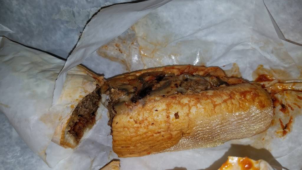 Submarine Galley | meal takeaway | 74 Brockton Ave, Abington, MA 02351, USA | 7818789855 OR +1 781-878-9855