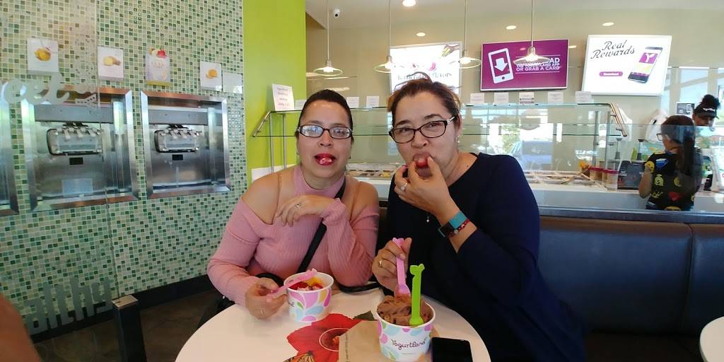 Jamba Paramount Town Center West | restaurant | 16289 Paramount Blvd Ste. F, Paramount, CA 90723, USA | 5622202679 OR +1 562-220-2679