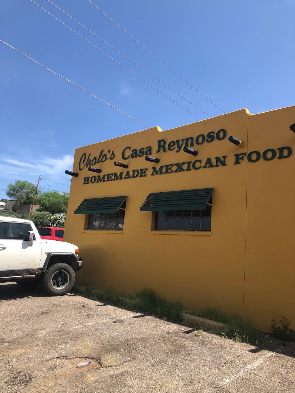 Chalos Casa Reynoso | restaurant | 902 E Ash St, Globe, AZ 85502, USA | 9284250515 OR +1 928-425-0515