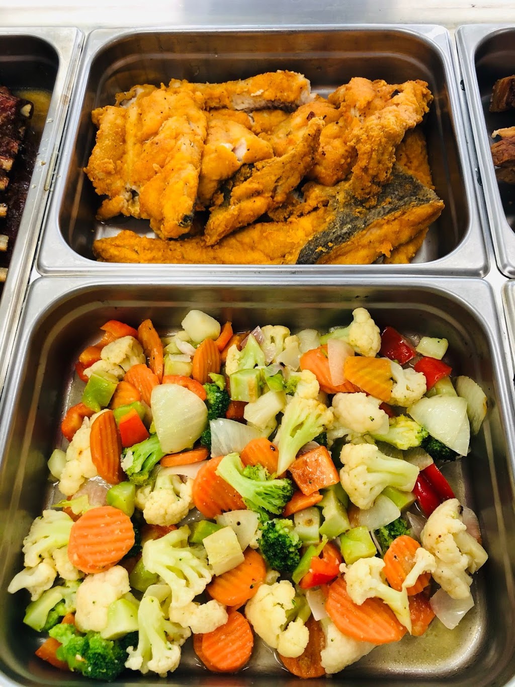 La Casita de Manta | restaurant | 581 Chase Ave, Waterbury, CT 06704, USA | 2035274450 OR +1 203-527-4450