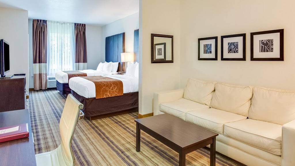 Comfort Suites | restaurant | 68073 Highway 59, Mandeville, LA 70471, USA | 9852315859 OR +1 985-231-5859