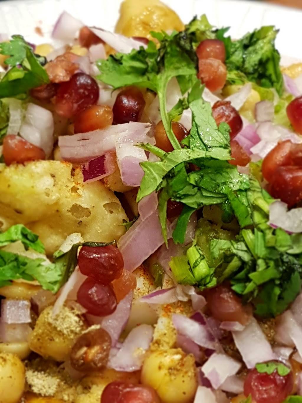 Rajdhani Sweets & Restaurant | restaurant | 2658 Islington Ave, Etobicoke, ON M9V 2X5, Canada | 4167487108 OR +1 416-748-7108