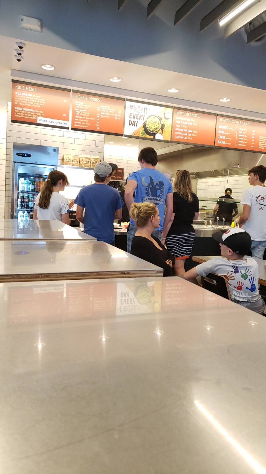 Chipotle Mexican Grill | restaurant | 3286 Word Way G1, New Port Richey, FL 34653, USA | 7278079248 OR +1 727-807-9248