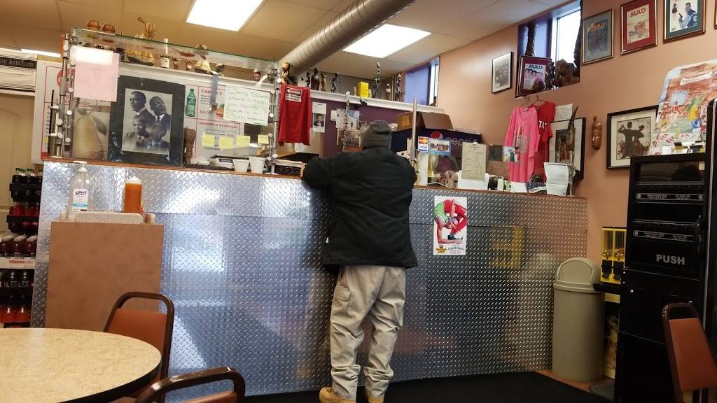 B & K Smoke House | restaurant | 1114 E Main St, Columbus, OH 43205, USA | 6142527017 OR +1 614-252-7017