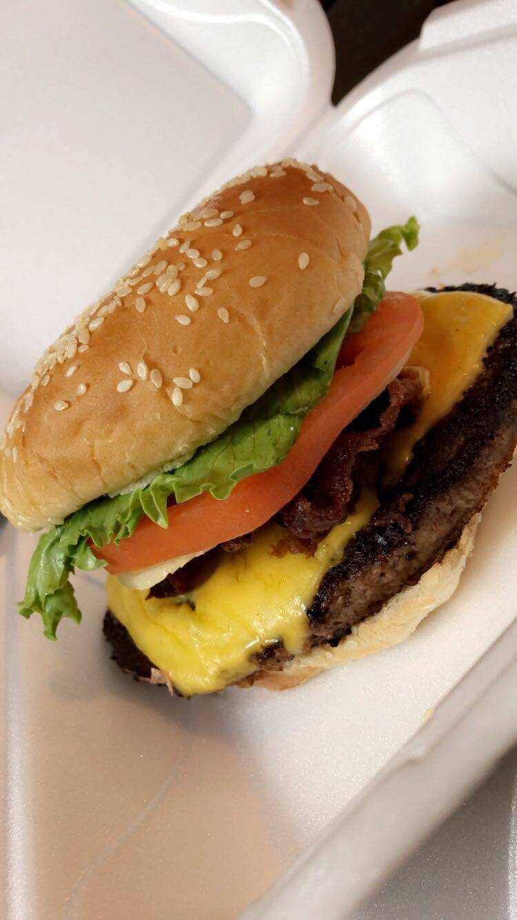 Truth Grill and Chill | restaurant | 516 N Main St, Mauldin, SC 29662, USA | 8645201825 OR +1 864-520-1825