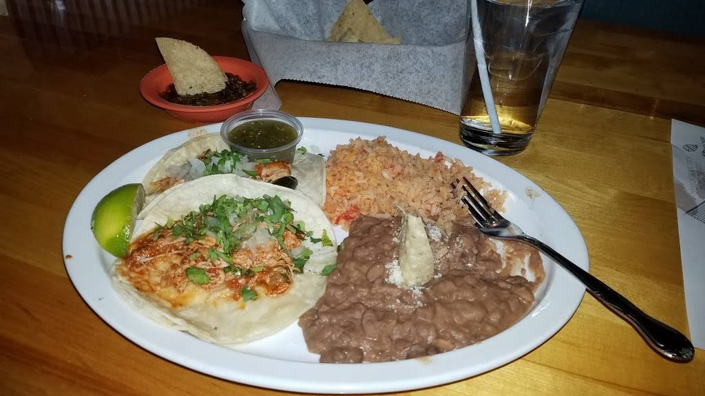 Miguels Cantina | restaurant | 870 S Rochester Rd, Rochester Hills, MI 48307, USA | 2484535371 OR +1 248-453-5371