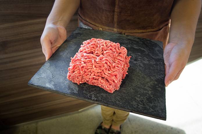 VG Meats Stoney Creek | meal takeaway | 131 Upper Centennial Pkwy, Stoney Creek, ON L8J 0B2, Canada | 9056642020 OR +1 905-664-2020