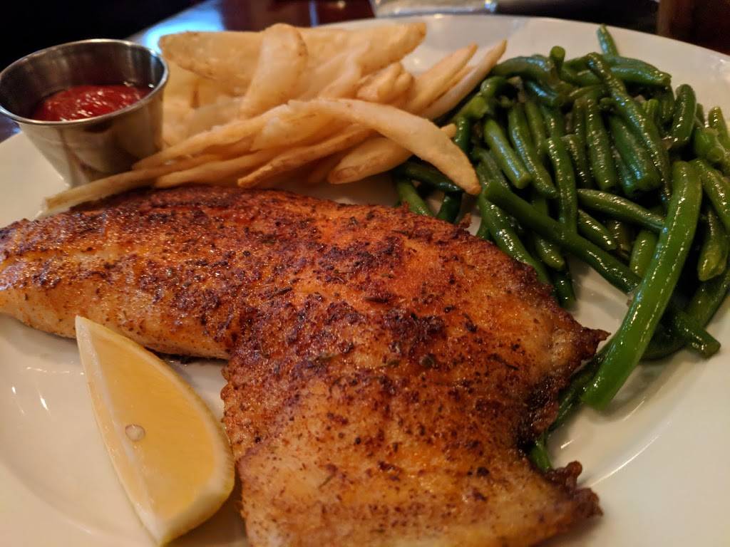 The Pearl Steak & Seafood Restaurant | restaurant | 7935 Airport-Pulling Rd #20, Naples, FL 34109, USA | 2395915939 OR +1 239-591-5939