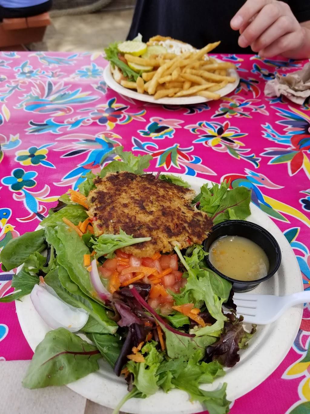 Town Docks Restaurant | restaurant | 289 Daniel Webster Hwy, Meredith, NH 03253, USA | 6032793445 OR +1 603-279-3445