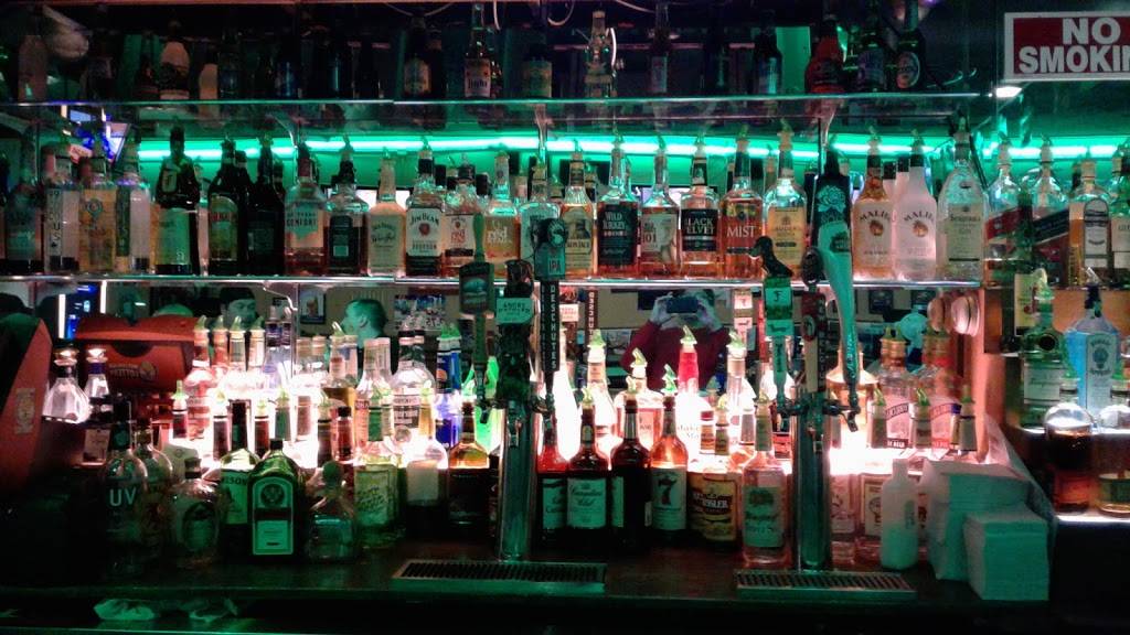 3 Nicks Sports Bar | restaurant | 4822 Greenfield Rd, Dearborn, MI 48126, USA | 3135513526 OR +1 313-551-3526