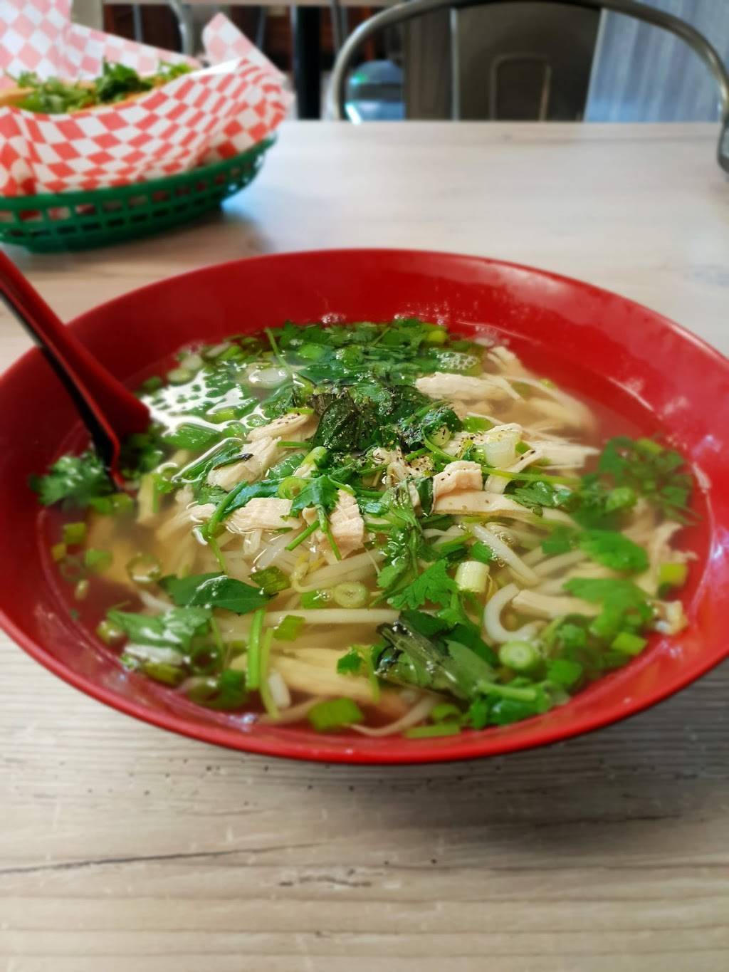 Fresh Rolls Lakewood | restaurant | 10240 Bridgeport Way SW #106, Lakewood, WA 98499, USA | 2535078137 OR +1 253-507-8137