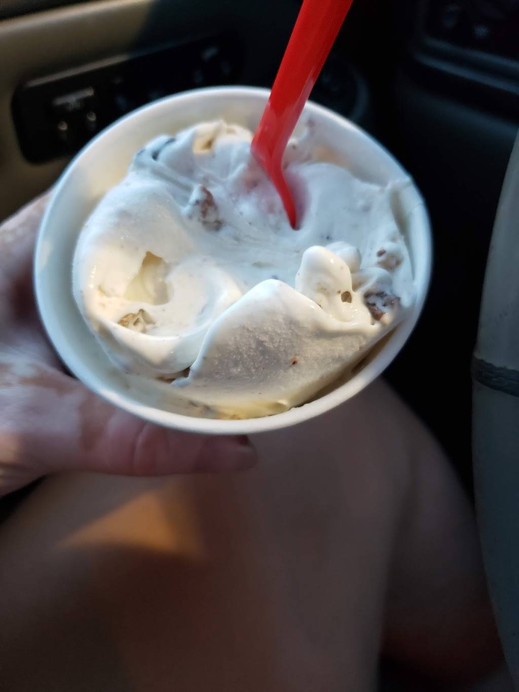 Dairy Queen | restaurant | 225 Osborne Rd NE, Fridley, MN 55432, USA | 7635715080 OR +1 763-571-5080