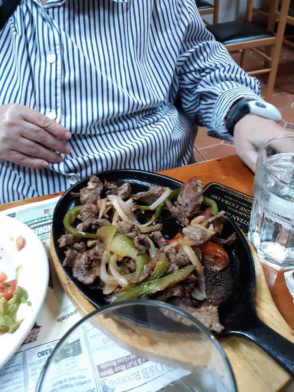 El Rancho | restaurant | 2904 NY-32, Saugerties, NY 12477, USA | 8452462797 OR +1 845-246-2797