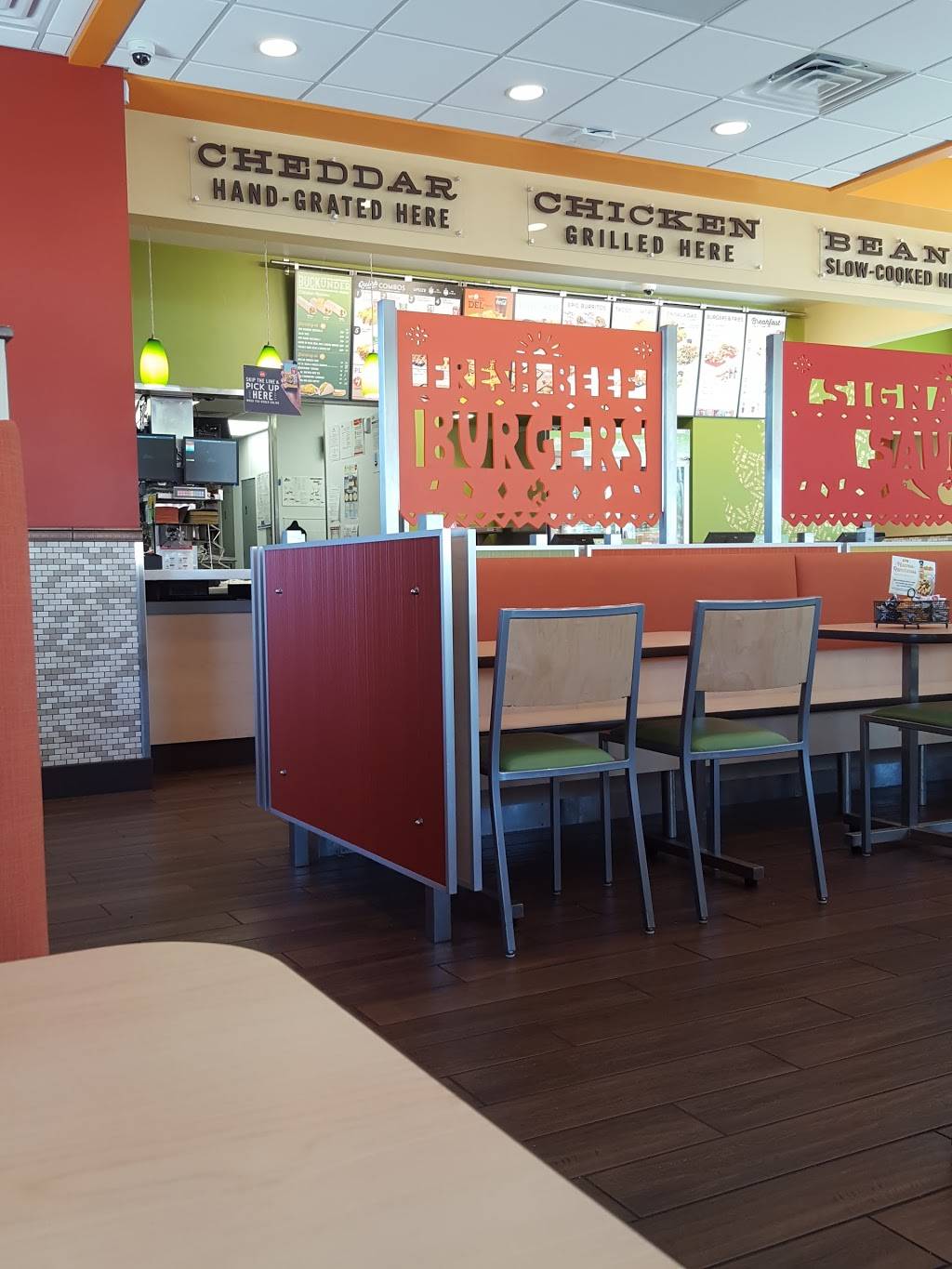 Del Taco | meal takeaway | 1368 E Main St, Woodland, CA 95776, USA | 5306681633 OR +1 530-668-1633
