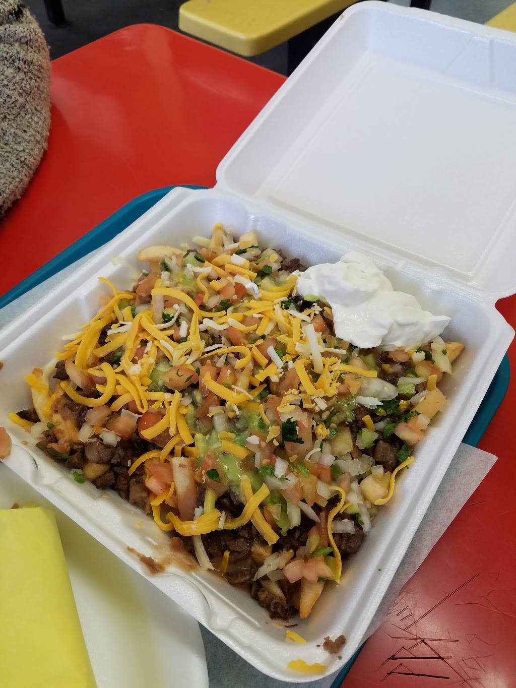 G.E Chanos Restaurant | restaurant | 3309 N Mission Rd, Los Angeles, CA 90031, USA | 3232767981 OR +1 323-276-7981