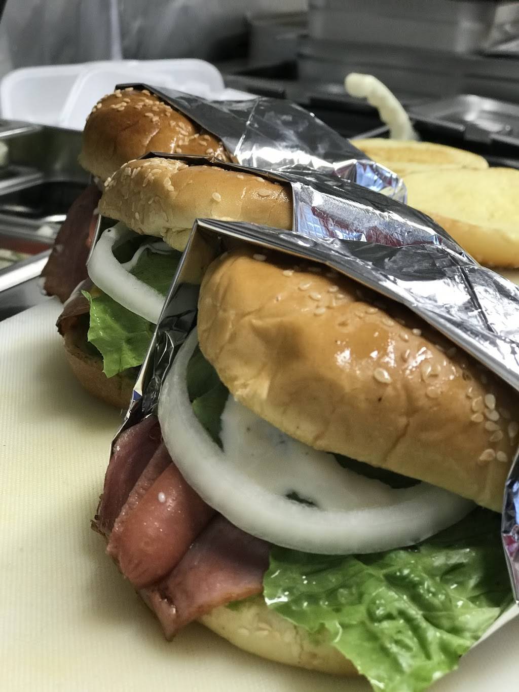 Los rudos tacos y hotdogs | restaurant | 1001 Broad St, Milliken, CO 80543, USA | 7202571699 OR +1 720-257-1699