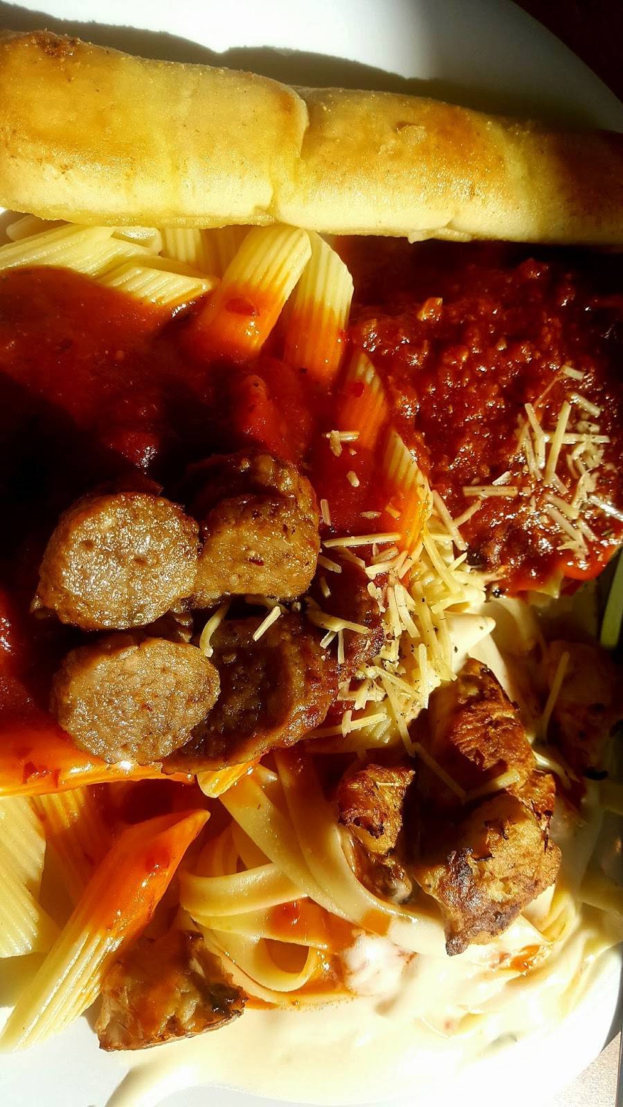 Fazolis | restaurant | 4209 Broadway St, Mt Vernon, IL 62864, USA | 6182441947 OR +1 618-244-1947