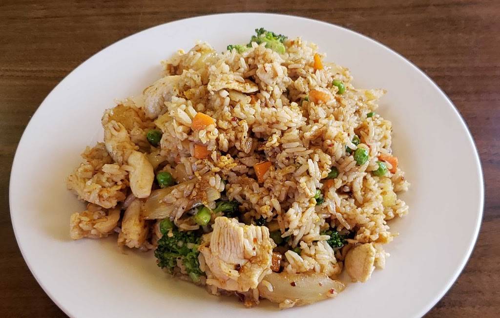 Pollys Thai Kitchen | restaurant | 402 SW Sheridan Rd, Lawton, OK 73505, USA | 5806998082 OR +1 580-699-8082