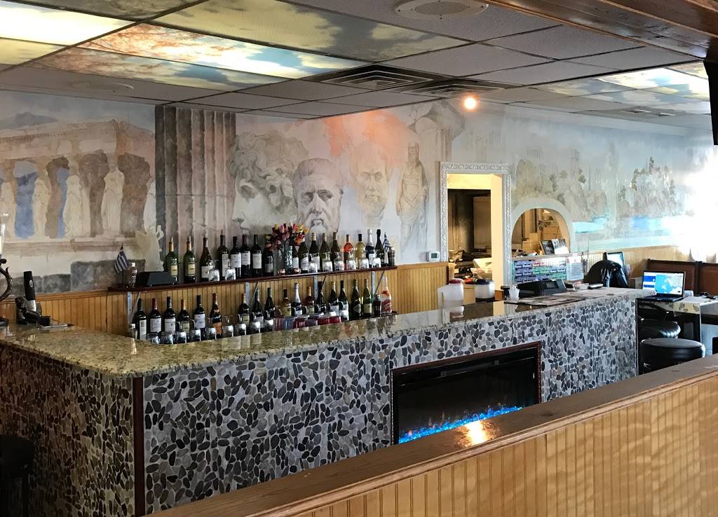 Nicholas Greek - Italian Restaurant | restaurant | 915 N Jackson St, Tullahoma, TN 37388, USA | 9314556666 OR +1 931-455-6666