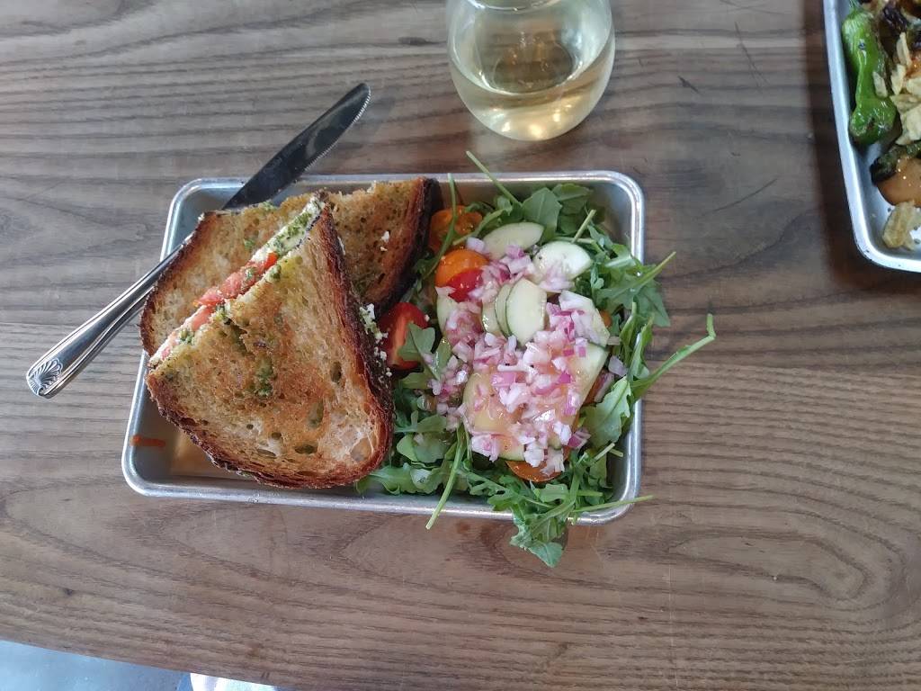 The Roof | restaurant | 214 3rd St, Brooklyn, NY 11215, USA | 7189073622 OR +1 718-907-3622