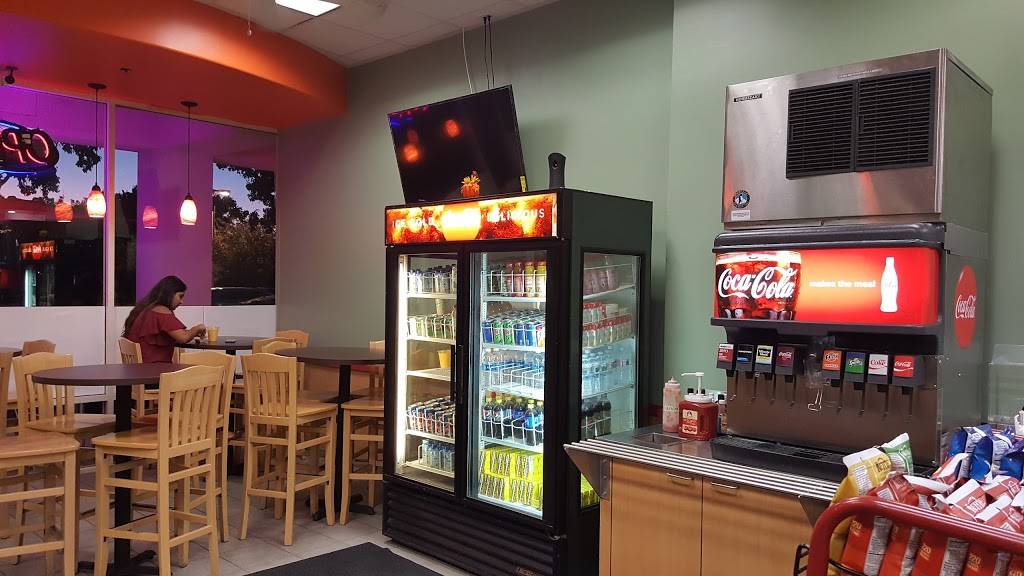 Curry Kona Fusion Food | restaurant | 4555 Hopyard Rd, Pleasanton, CA 94588, USA | 9253990599 OR +1 925-399-0599