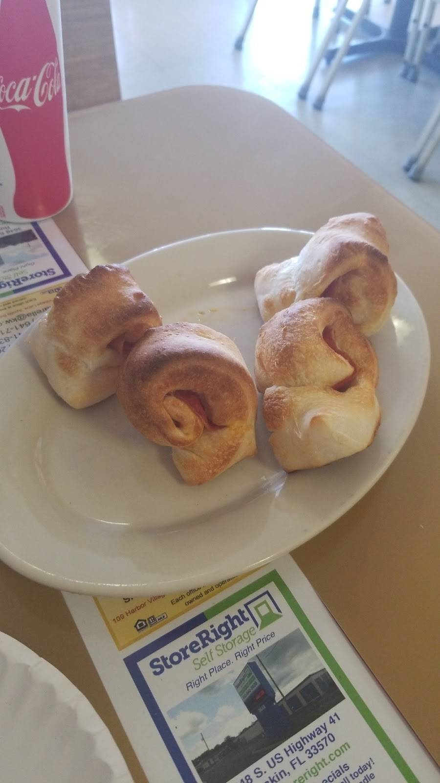 San Remo Pizzeria and Restaurant | restaurant | 6426 N U.S. Hwy 41, Apollo Beach, FL 33572, USA | 8136459742 OR +1 813-645-9742