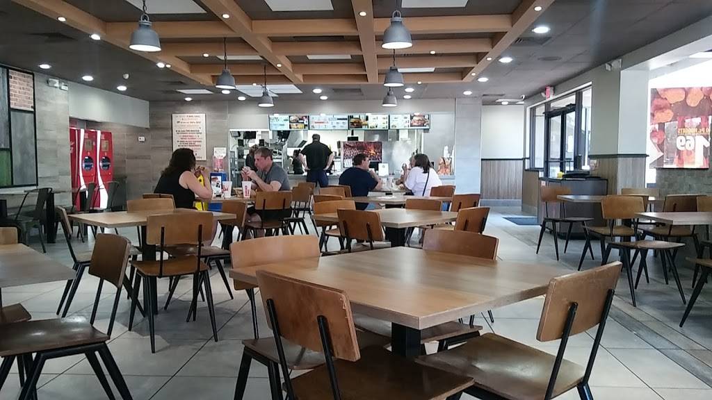 Burger King | restaurant | 7757 W Irlo Bronson Memorial Hwy, Kissimmee, FL 34747, USA | 3216770236 OR +1 321-677-0236