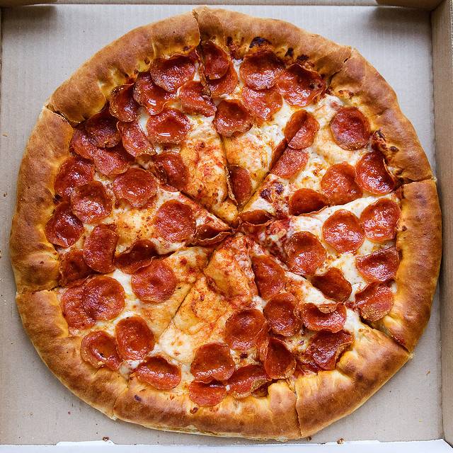 Home Town Pizza Saugus | meal delivery | 23 Essex St, Saugus, MA 01906, USA | 7812334600 OR +1 781-233-4600