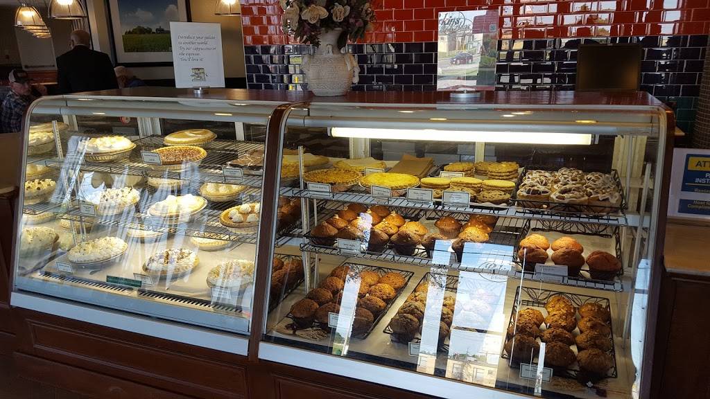 Perkins Family Restaurant | restaurant | 600 Dixon Rd, Etobicoke, ON M9W 1J1, Canada | 4162409741 OR +1 416-240-9741