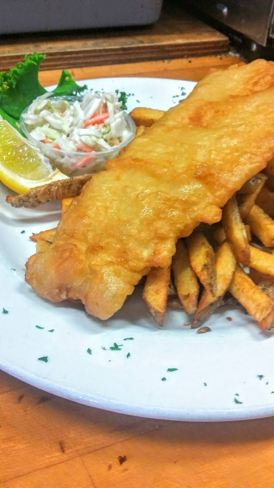 Black Dog Family Restaurant | restaurant | 227 W Front St, Stirling, ON K0K 3E0, Canada | 6133959444 OR +1 613-395-9444