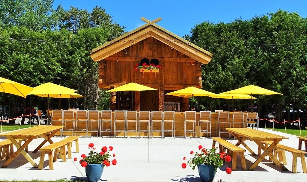 Stabbur Beer Garden at Al Johnsons | restaurant | 10698 N Bay Shore Dr, Sister Bay, WI 54234, USA | 9204214628 OR +1 920-421-4628