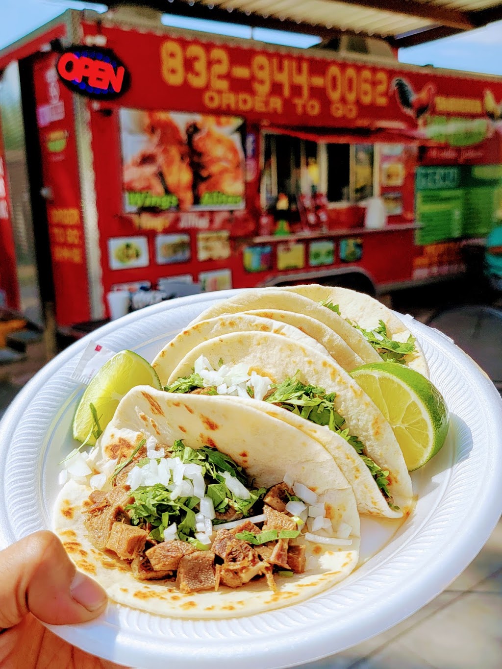 Taqueria Los Gallos | restaurant | 23242 FM1314, Porter, TX 77365, USA | 8329440062 OR +1 832-944-0062