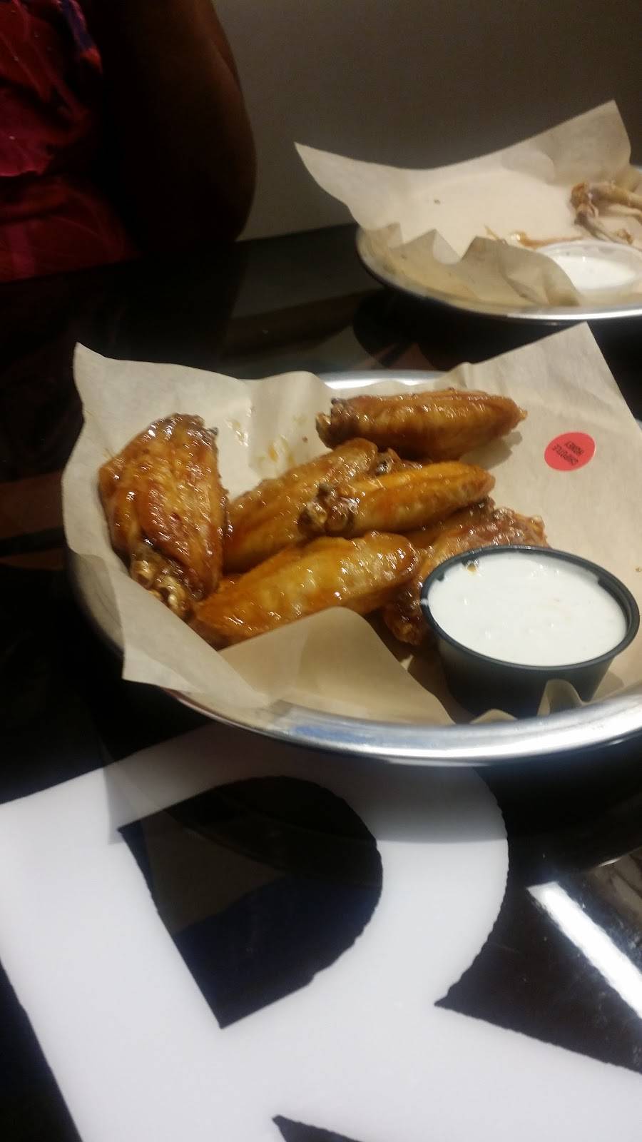 Wingstop | restaurant | 2400 E Pioneer Pkwy Ste 110, Arlington, TX 76010, USA | 8177959464 OR +1 817-795-9464