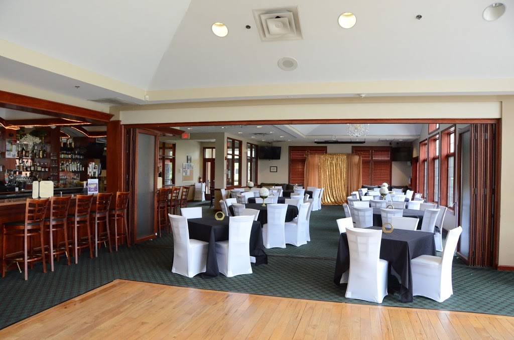 The Klubhouse | restaurant | 23520 S Crawford Ave, University Park, IL 60484, USA | 7085159562 OR +1 708-515-9562