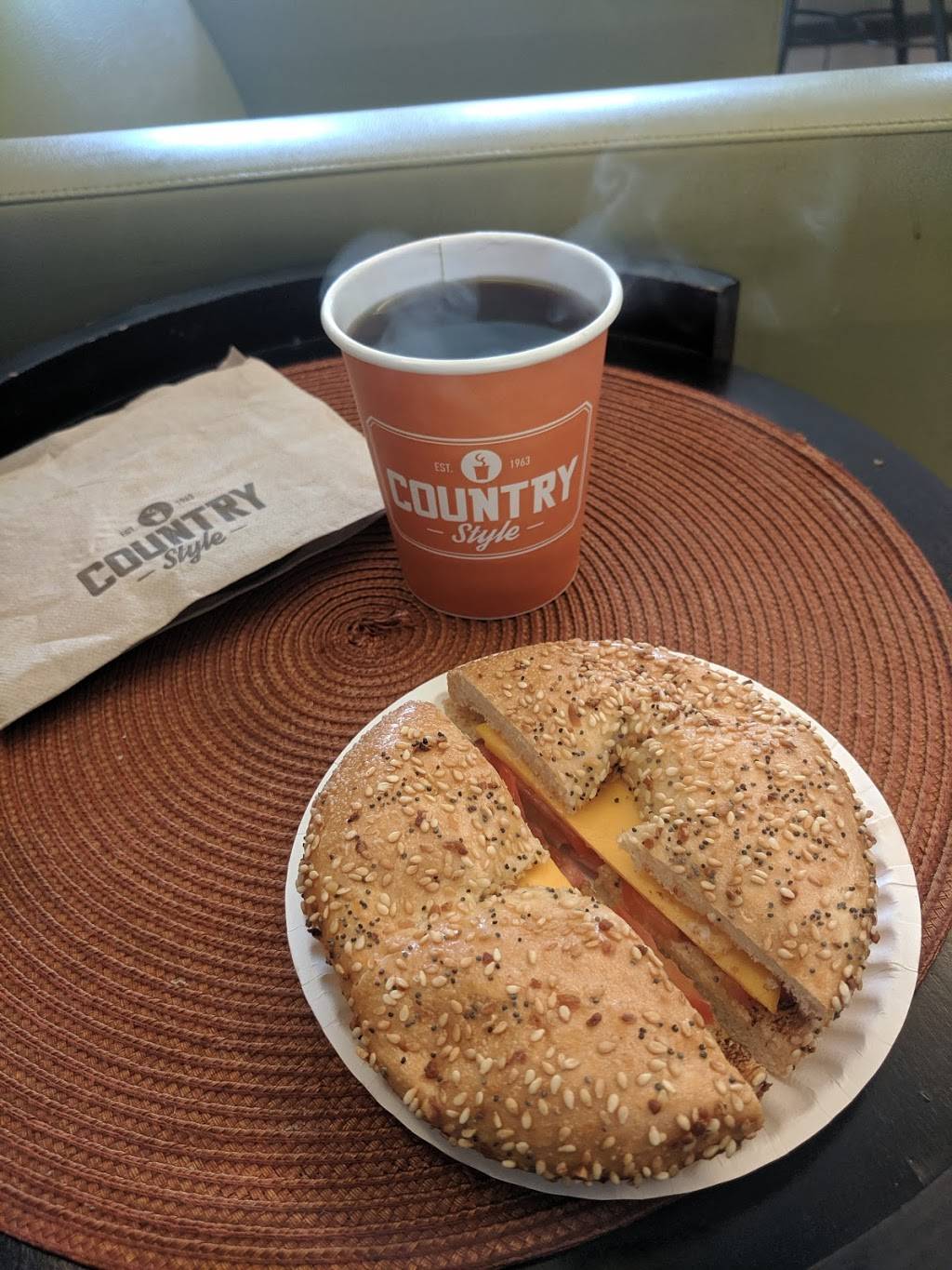 Country Style | restaurant | 14980 Yonge St, Aurora, ON L4G 1M6, Canada | 9057130585 OR +1 905-713-0585