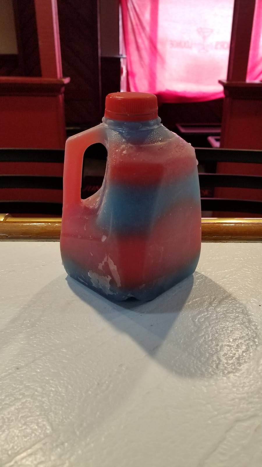 JUNIORS COCKTAIL LOUNGE | restaurant | 3300 W Lincoln Ave, Milwaukee, WI 53215, USA | 4143065285 OR +1 414-306-5285